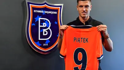 Başakşehir ünlü golcünün transferini açıkladı