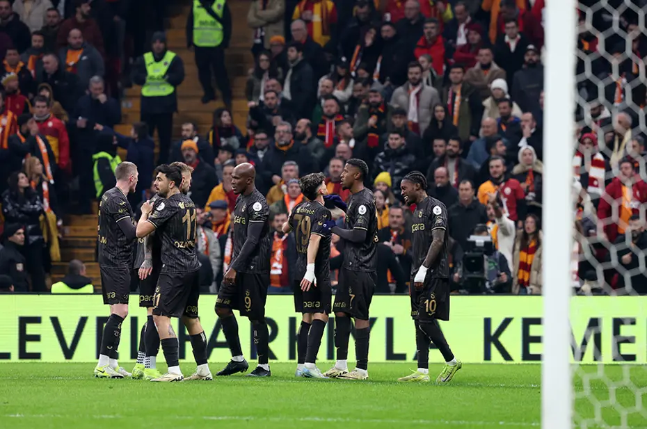 Trabzonspor - Alanyaspor maçı ne zaman, saat kaçta? Trabzonspor - Alanyaspor maçı hangi kanalda, şifresiz mi? - 2