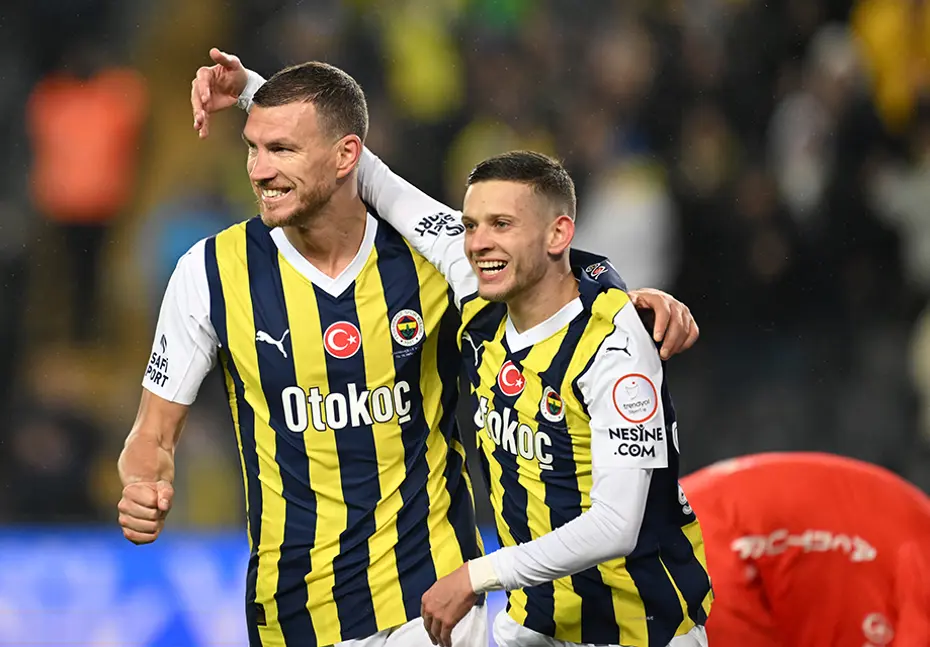 Fenerbahçe'nin Süper Lig'de 2023-2024 sezonu fikstürü, derbi maçları ve detaylar - 11