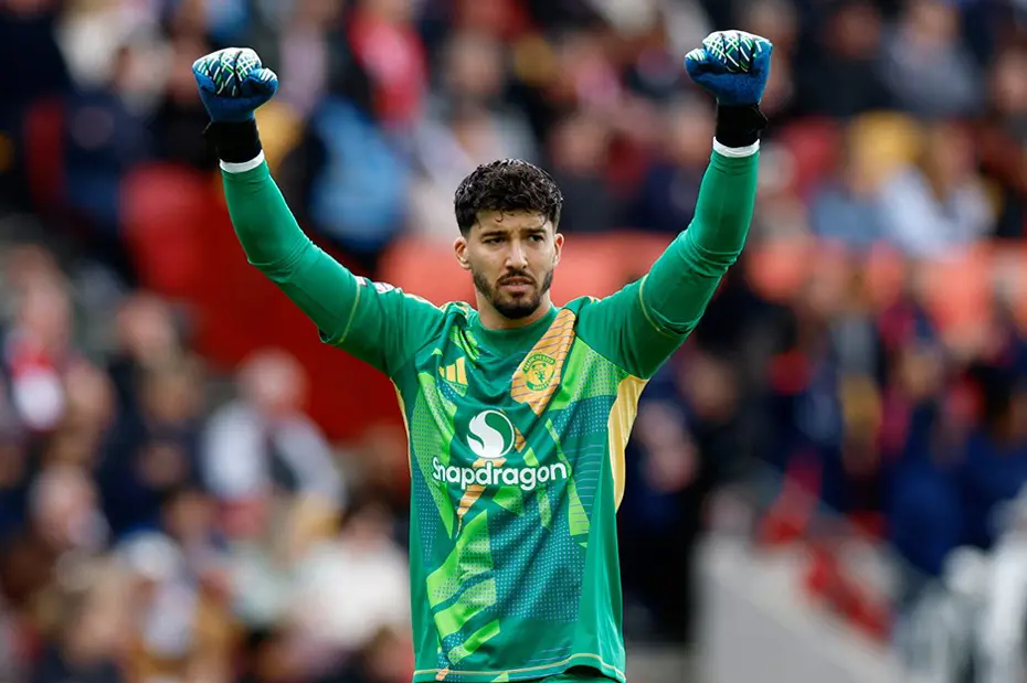 Dev final öncesi Manchester United'da Altay Bayındır kararı - 3