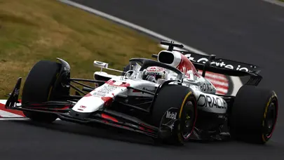 Japonya'da üst üste 4. zafer: Verstappen'den sezonun ilk galibiyeti