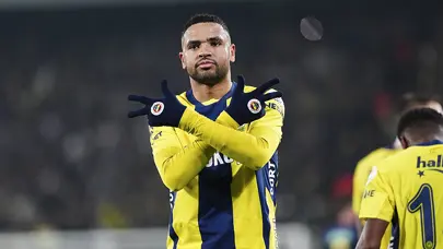 Fenerbahçe derbiye kayıpsız gidiyor: En-Nesyri'den duble