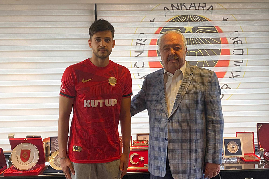 Oltan Karakullukçu'dan Gençlerbirliği'ne 2 yıllık imza