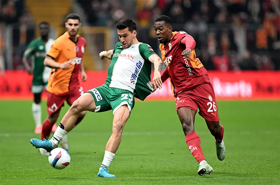 Galatasaray'a Cuesta piyangosu: Transfer yarışına girdiler - 5