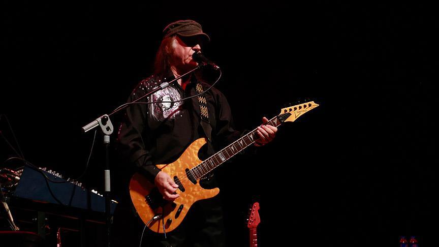 Erkin Koray ve Cem Karaca gibi ustaları karşı karşıya getiren futbol turnuvası