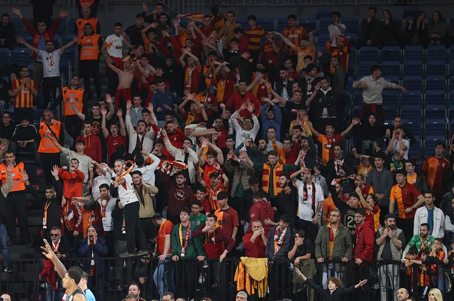 Galatasaray - Beşiktaş derbisinde Umut Güneş - Göksenin Köksal gerilimi - 7 Galatasaray - Beşiktaş derbisinde Umut Güneş - Göksenin Köksal gerilimi - 7