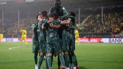 Tottenham güle oynaya finale