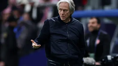 Jorge Jesus'un takımı, İsmail Kartal'ın Persepolis'ini mağlup etti