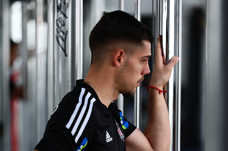 Beşiktaş'tan Francisco Montero'ya destek