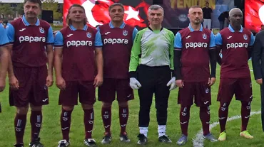 Trabzon'da "Efsanelerle Yeniden Futbol Turnuvası" başladı
