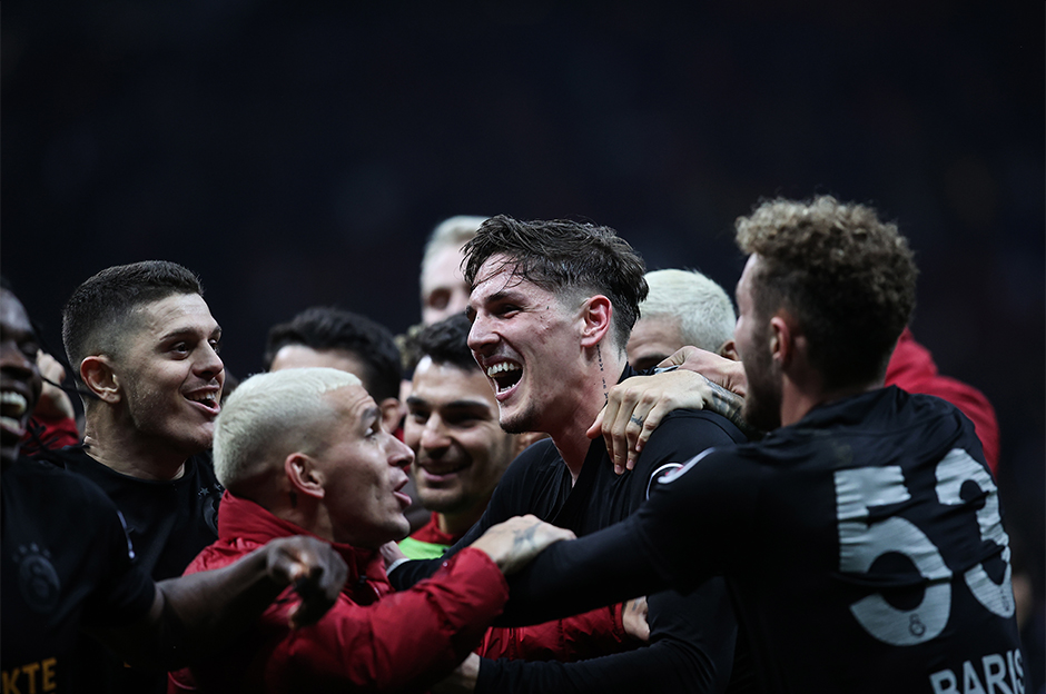 Lider Galatasaray'ın Konya deplasmanındaki ilk 11'i belli oldu