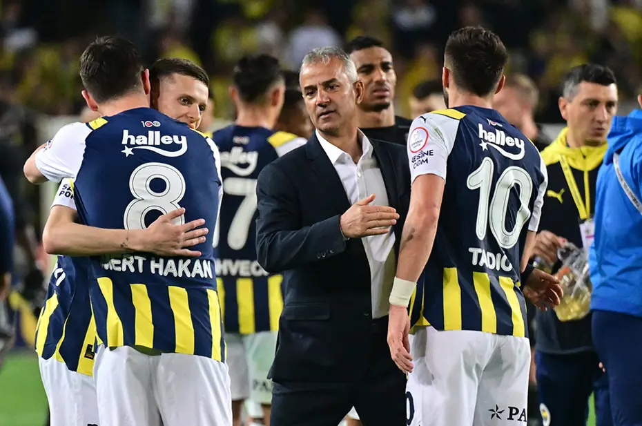 Fenerbahçe'de Rade Krunic gelişmesi: Karar çıktı - 8 Fenerbahçe'de Rade Krunic gelişmesi: Karar çıktı - 8