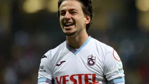 "Enis maçın kahramanıydı" | Spor yazarları Trabzonspor için ne dedi? "Enis maçın kahramanıydı" | Spor yazarları Trabzonspor için ne dedi?