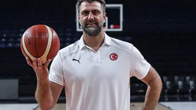 Özel röportaj | Mehmet Okur 23 yıl sonra Bursa'da