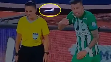 Derbide korkunç olay: Futbolcunun başına bıçak isabet etti