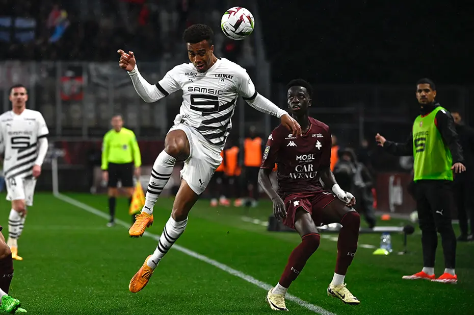 Teklifler arasındaki uçurum tek cümleyle kapandı: Galatasaray'da imza çok yakın - 5