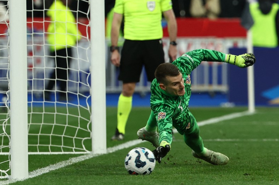 Mbappe'den Livakovic'e sınırı aşan hareket: Acılar içinde yerde kıvrandı