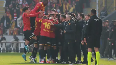 Göztepe'nin yeni golcüsü, Fenerbahçe maçı öncesi imzayı atıyor