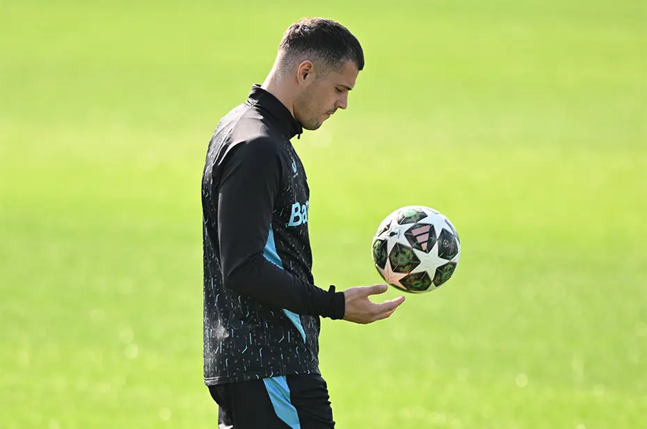 Galatasaray'a 80 milyon euroluk golcü: Yeni sezona bambaşka kadro - 5