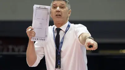 Fenerbahçe'de Slobodan Kovac dönemi resmen başladı