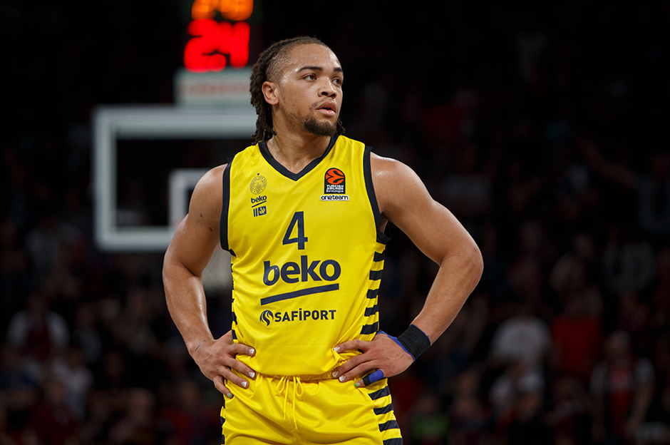 Fenerbahçe Beko, Baskonia deplasmanında kayıp