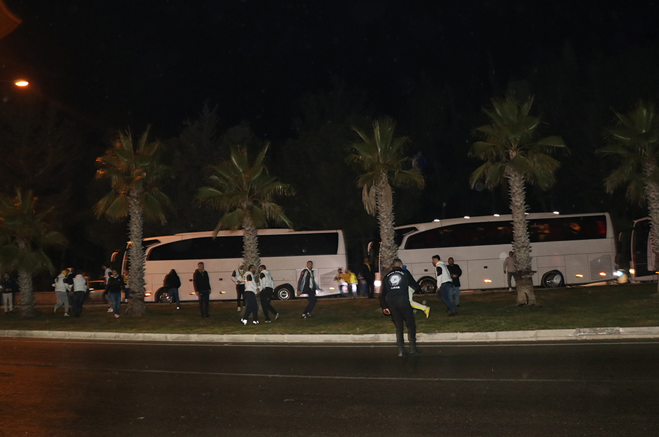 Adana Demirspor-Ankaragücü maçı sonrası arbede