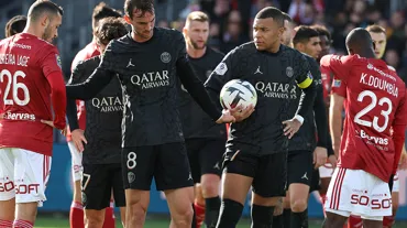 PSG, Brest'i son dakika golüyle geçti