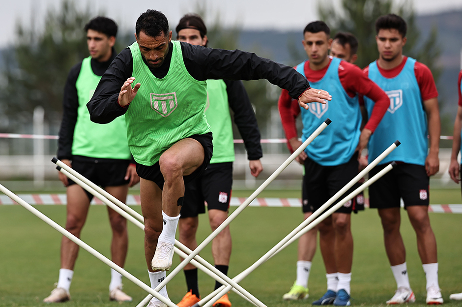 Sivasspor, Kayserispor maçının taktiğini çalıştı