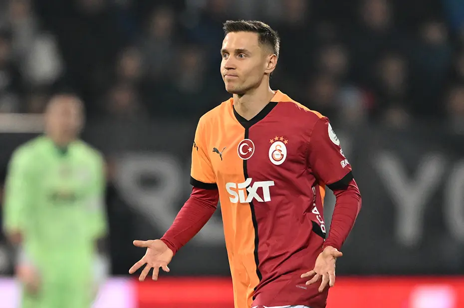 Frankowski'nin gitmesine sevindi: "Takımın vazgeçilmez bir parçasıydı" - 4 Frankowski'nin gitmesine sevindi: "Takımın vazgeçilmez bir parçasıydı" - 4