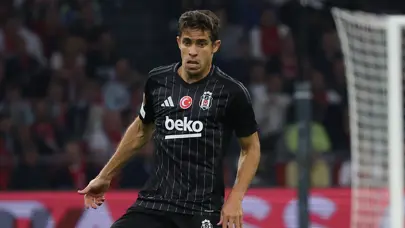 Beşiktaş'a Paulista'dan kötü haber: Sahalardan ne kadar uzak kalacağı belli oldu