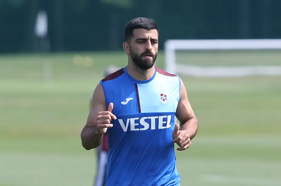 Trabzonspor'da devre arasında ayrılık: İstanbul ekipleriyle temasta - 8