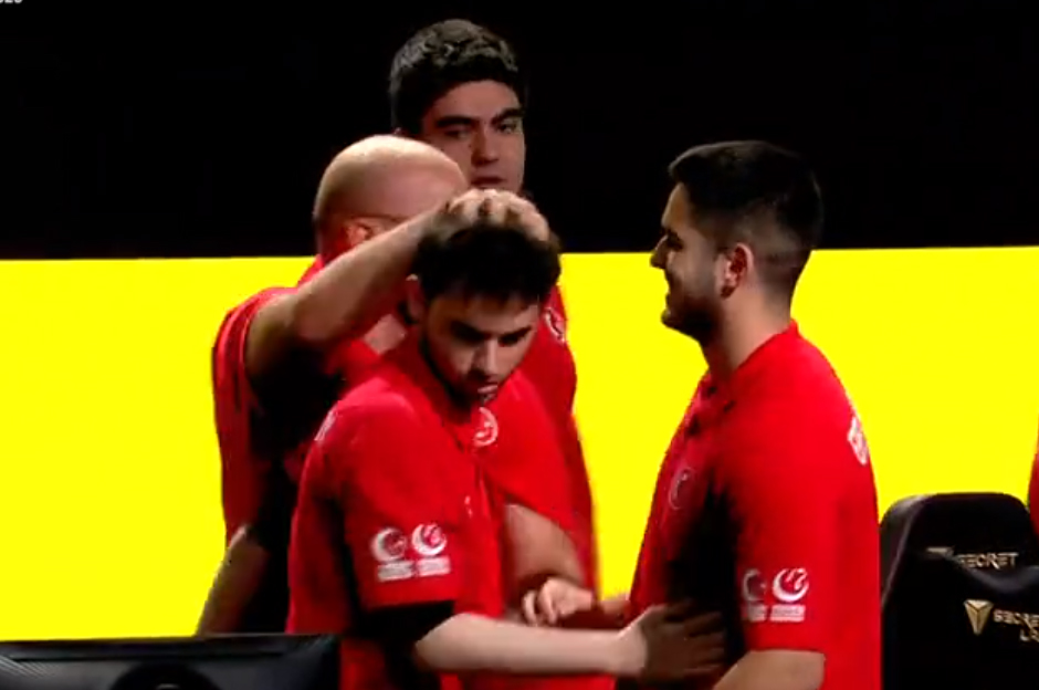 E-Spor Milli Takımı, Singapur'da şampiyon oldu