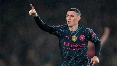 Premier Lig'de sezonun futbolcusu Phil Foden