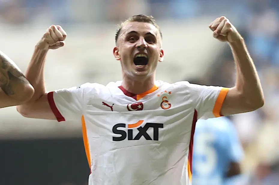Kerem Aktürkoğlu'nun abisi Galatasaray taraftarlarına isyan etti - 2