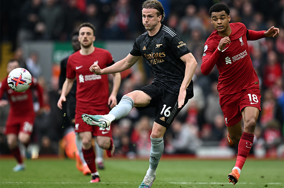 Beşiktaş'tan stoper hamlesi: "Görüşmeler başladı"