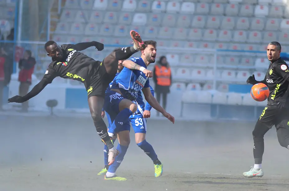 Erzurumspor'un ikincilik şansı "buhar" oldu! - 14