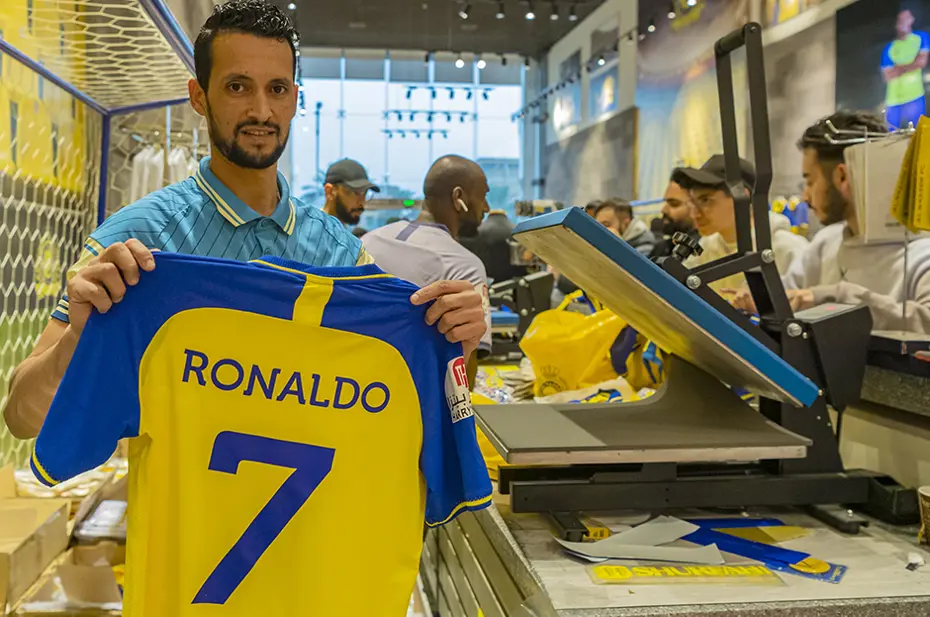 Cristiano Ronaldo formalarına büyük ilgi - 13