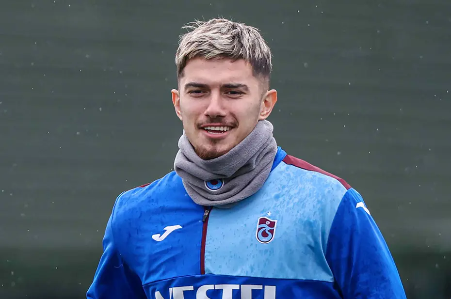 Dev maç öncesi son durum: Trabzonspor - Fenerbahçe (Eksikler ve muhtemel 11'ler) - 9 Dev maç öncesi son durum: Trabzonspor - Fenerbahçe (Eksikler ve muhtemel 11'ler) - 9