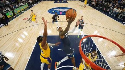 Minnesota Timberwolves, Los Angeles Lakers'ı yenerek seride öne geçti