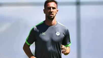 Konyaspor'da Endri Çekici ile yollar ayrıldı