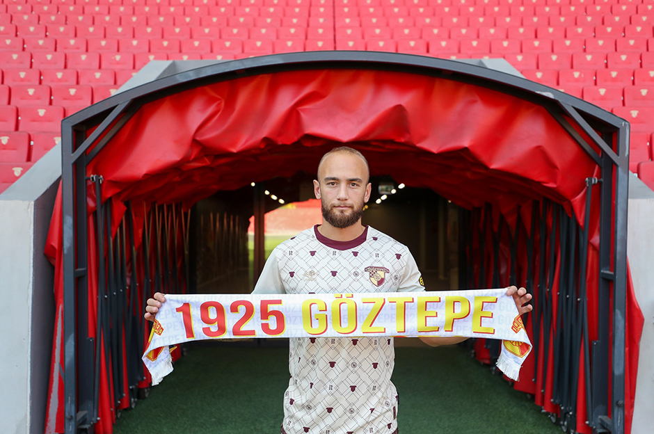 Doğan Erdoğan'dan Göztepe'ye 1+1 yıllık imza