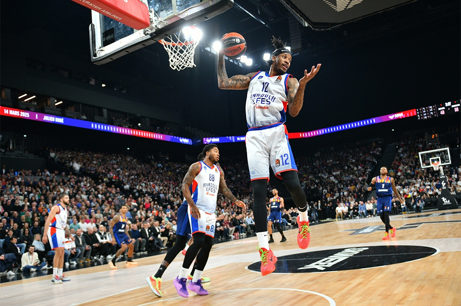 Anadolu Efes, ASVEL deplasmanında kayıp