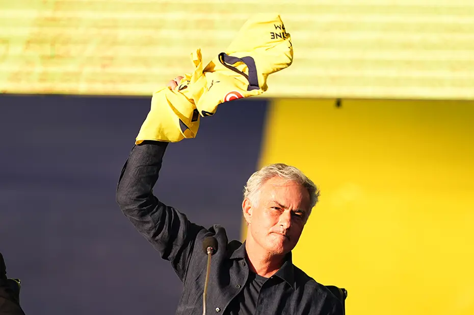 Fenerbahçe'den Mourinho paylaşımı geldi: Videodaki sözler dikkat çekti - 4