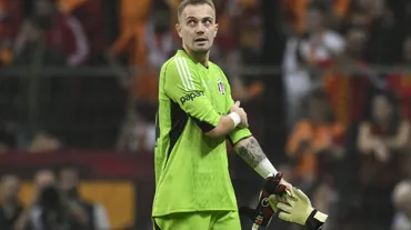 Mert Günok kariyerinde bir ilki yaşadı