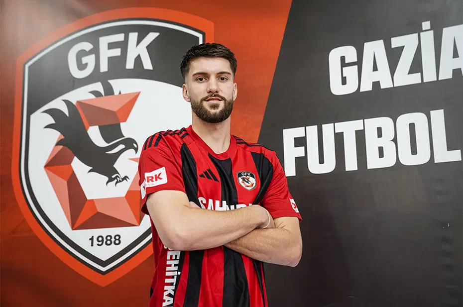 Trendyol Süper Lig'de ara transferde atılan tüm imzalar - 11