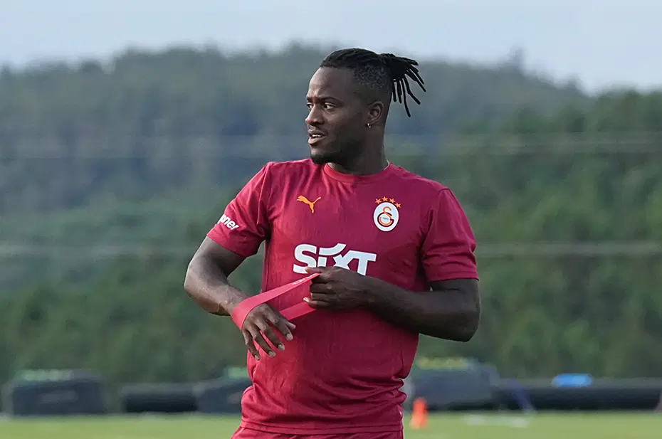Michy Batshuayi'den Okan Buruk itirafı: "3 ya da 4 sezondur konuşuyorduk" - 2