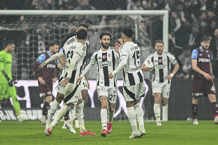 "Maç seçmese zirvede yer alırdı!" | Spor yazarları Beşiktaş - Trabzonspor maçı için ne dedi? - 4