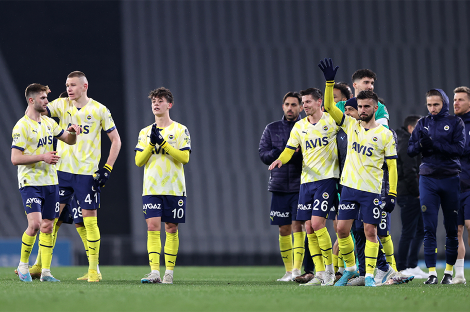 Spor yazarları Fenerbahçe için ne dedi?