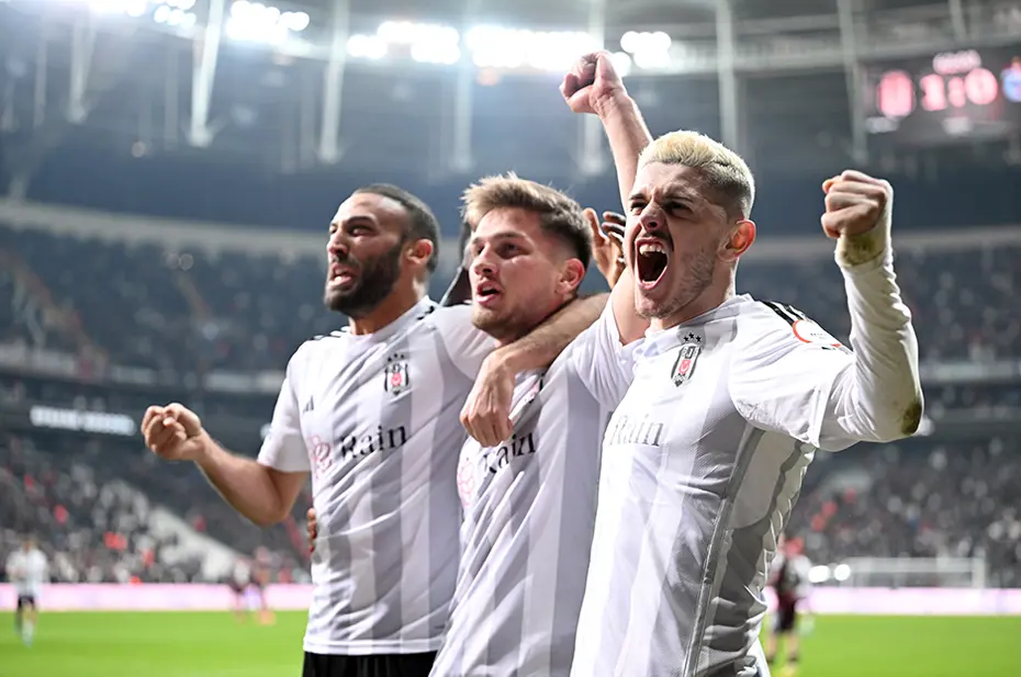 UEFA kulüpler sıralaması güncellendi: İlk 100'de 3 Türk takımı - 17