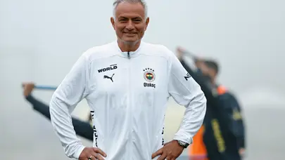 Mourinho'nun golcü transferinde önceliği belli oldu: 15 milyon euro gözden çıkarıldı
